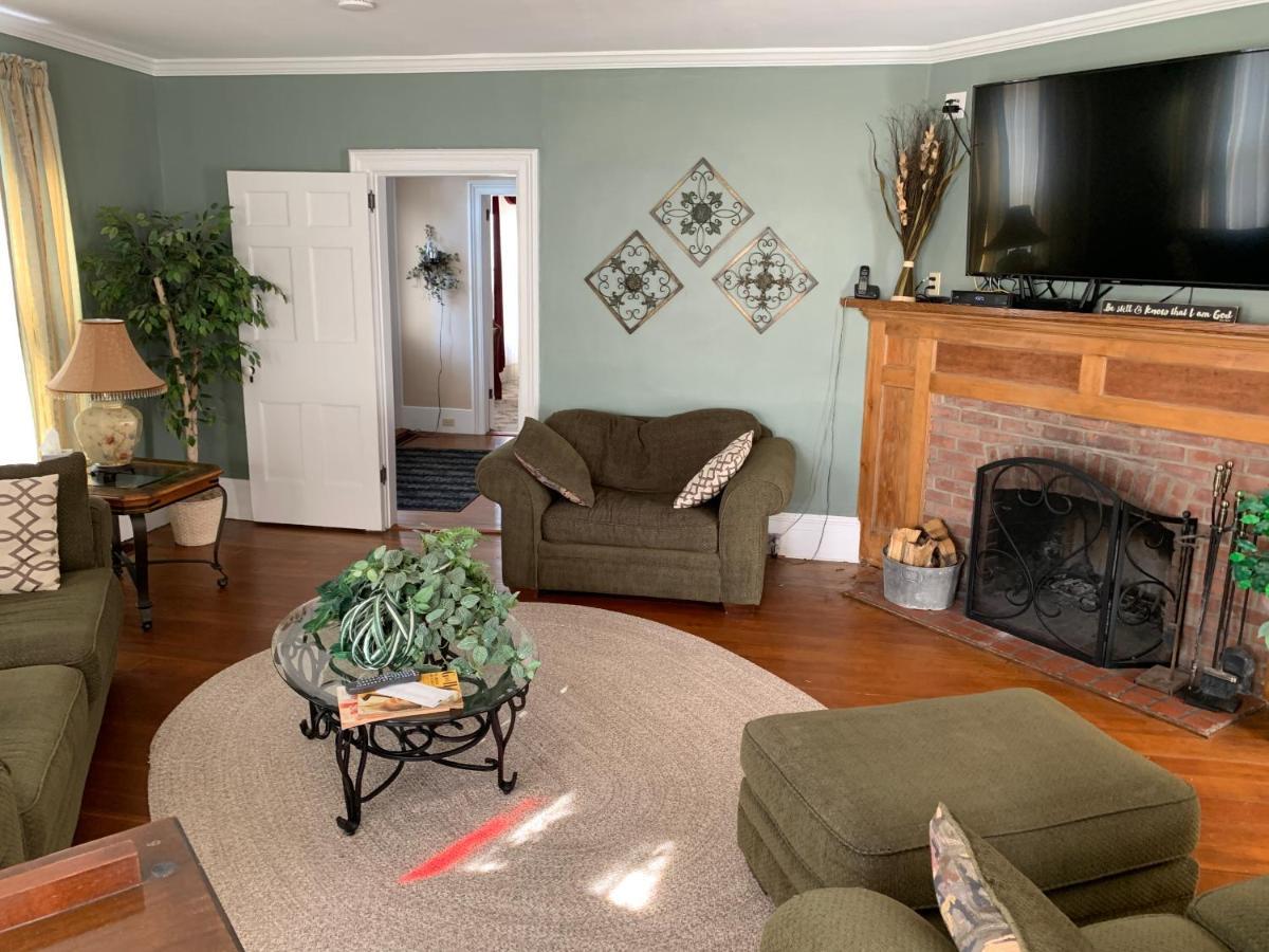 Centennial Inn Bed & Breakfast Conneaut Esterno foto
